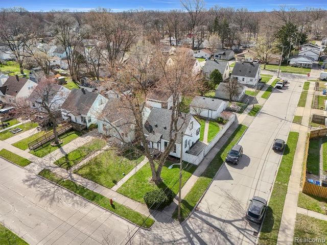 25117 Colgate Street, Dearborn Heights, MI 48125