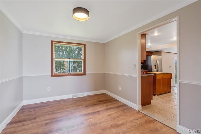 5327 Skylark Circle, Clay, NY 13041
