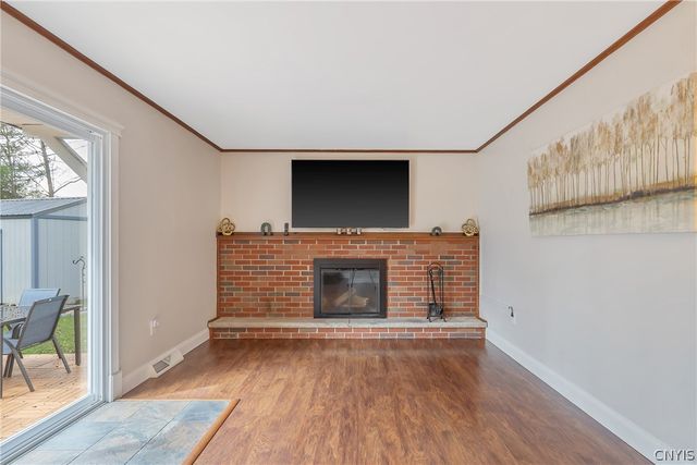 5327 Skylark Circle, Clay, NY 13041