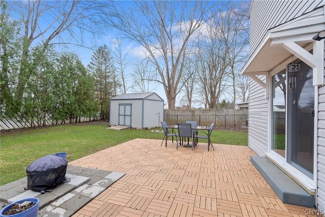 5327 Skylark Circle, Clay, NY 13041