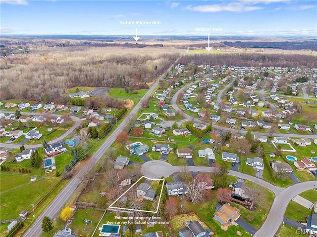 5327 Skylark Circle, Clay, NY 13041