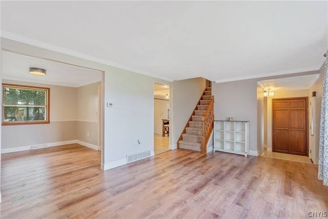 5327 Skylark Circle, Clay, NY 13041