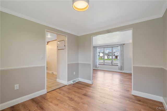 5327 Skylark Circle, Clay, NY 13041