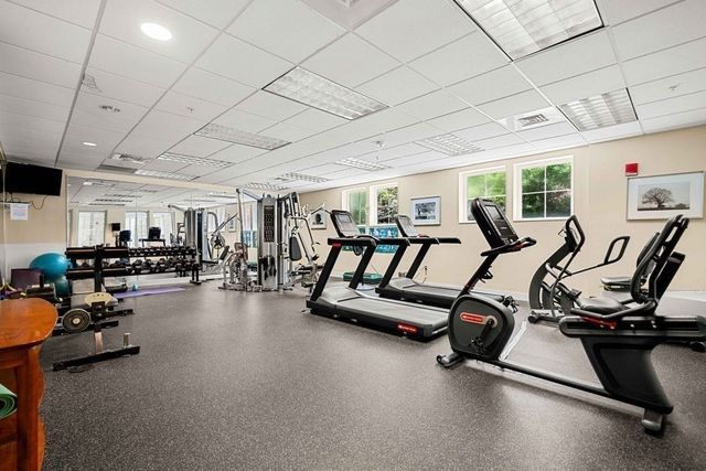 36 Village Rd 214, Middleton, MA 01949