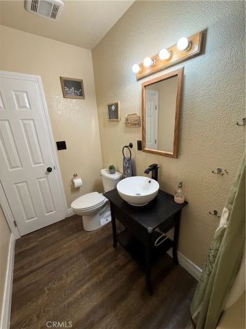 9965 8th, Hesperia, CA 92345