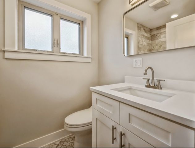 7728 W TALCOTT Avenue, Chicago, IL 60631