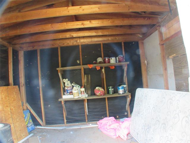 2208 Beverly Drive, Granbury, TX 76048