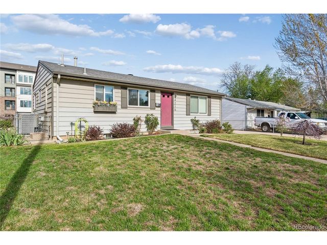 4215 S Lipan St, Englewood, CO 80110