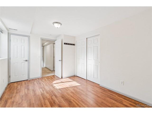 4215 S Lipan St, Englewood, CO 80110