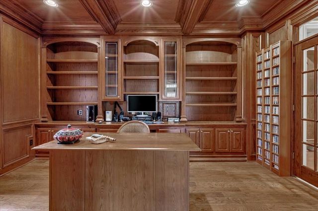 5617 Georgetowne Road, Edmond, OK 73034