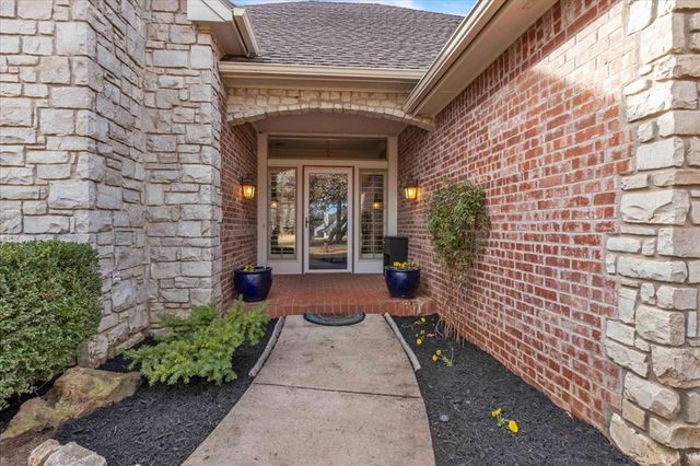 5617 Georgetowne Road, Edmond, OK 73034