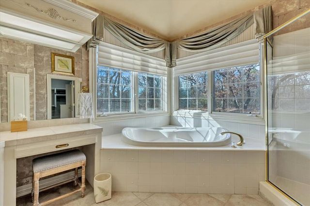 5617 Georgetowne Road, Edmond, OK 73034