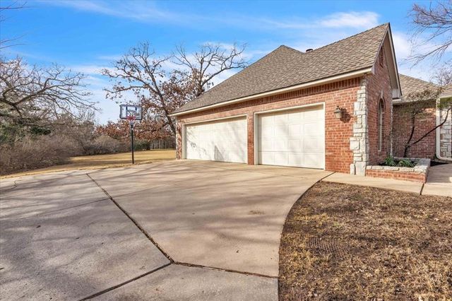 5617 Georgetowne Road, Edmond, OK 73034