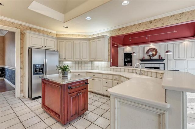 5617 Georgetowne Road, Edmond, OK 73034