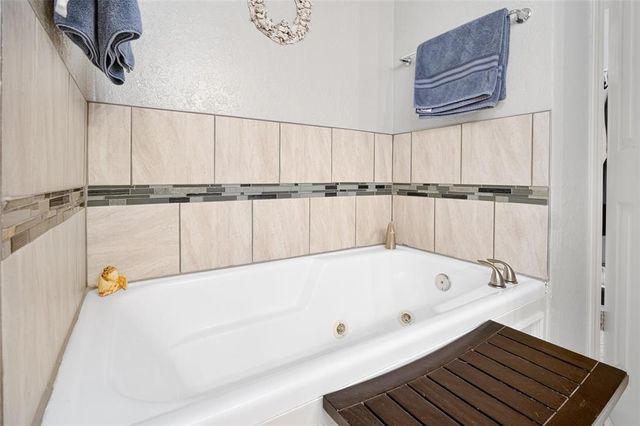 10100 Donna Court, Oklahoma City, OK 73162