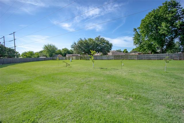 10100 Donna Court, Oklahoma City, OK 73162