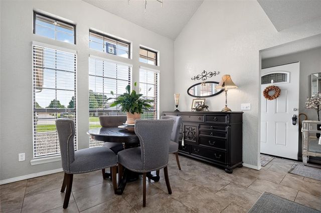 10100 Donna Court, Oklahoma City, OK 73162
