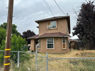 2953 S Clara Avenue, Fresno, CA 93706
