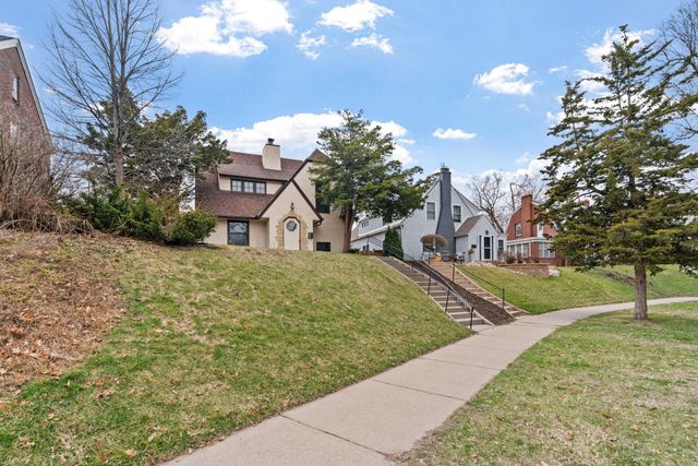 2790 Dean Parkway, Minneapolis, MN 55416