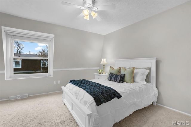 2 Dorset Court, Edwardsville, IL 62025