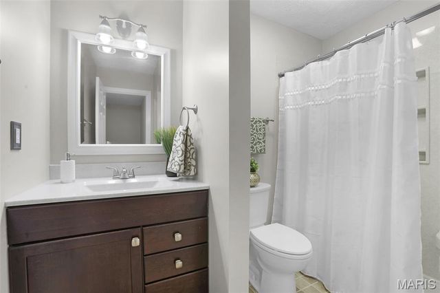 2 Dorset Court, Edwardsville, IL 62025