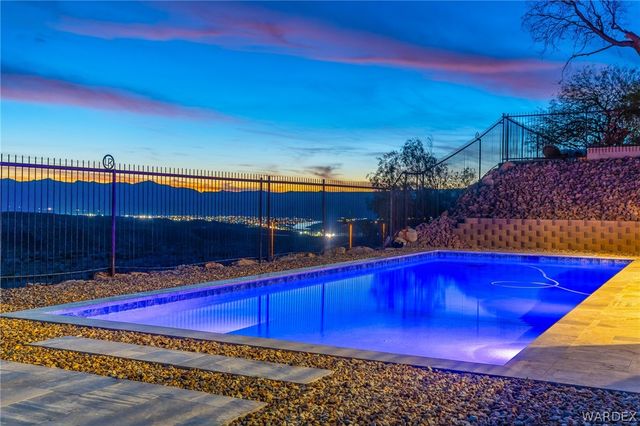 3112 Secret Pass Canyon Drive, Bullhead City, AZ 86429