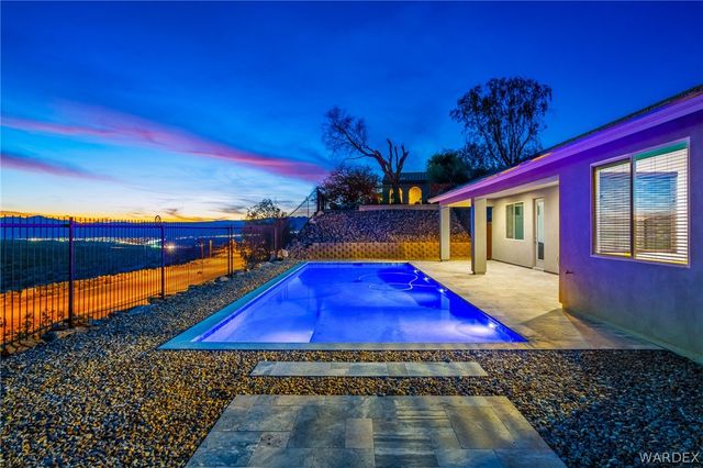 3112 Secret Pass Canyon Drive, Bullhead City, AZ 86429