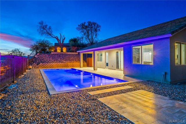 3112 Secret Pass Canyon Drive, Bullhead City, AZ 86429