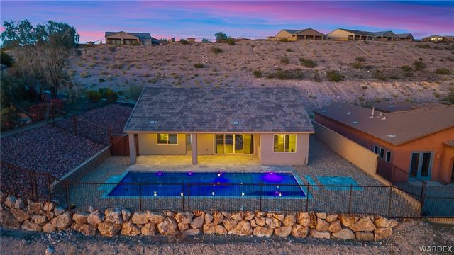 3112 Secret Pass Canyon Drive, Bullhead City, AZ 86429
