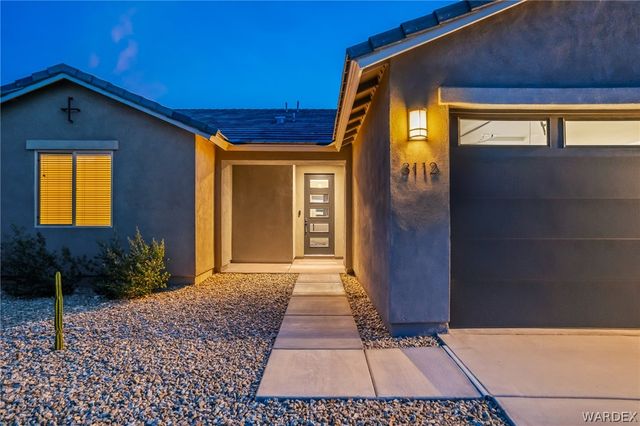 3112 Secret Pass Canyon Drive, Bullhead City, AZ 86429