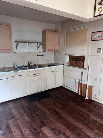 5456 Adams Ave, Baton Rouge, LA 70805