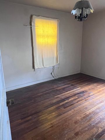 5456 Adams Ave, Baton Rouge, LA 70805