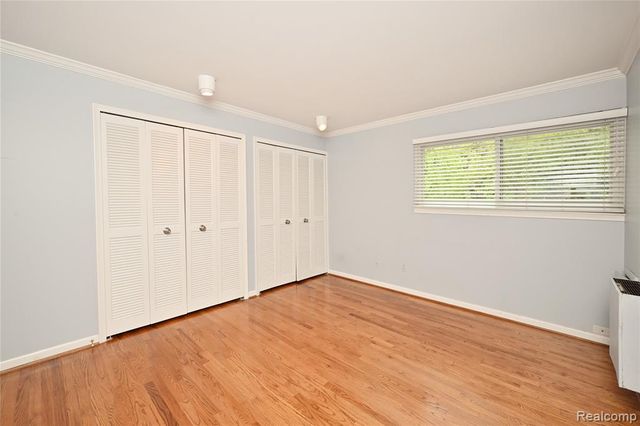 4043 W Maple D 101, Bloomfield Hills, MI 48301