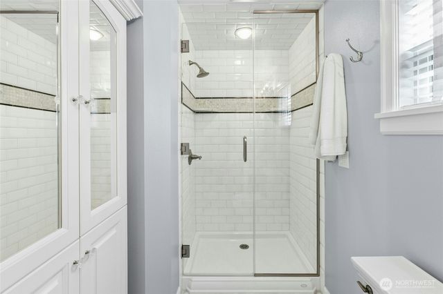 13606 Woodinville Redmond Road NE, Redmond, WA 98052