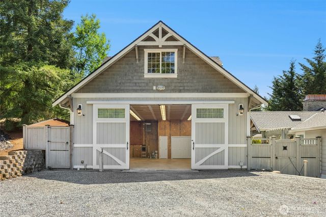 13606 Woodinville Redmond Road NE, Redmond, WA 98052