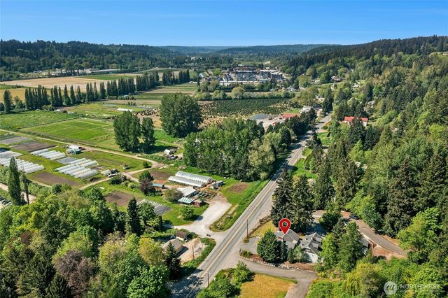 13606 Woodinville Redmond Road NE, Redmond, WA 98052