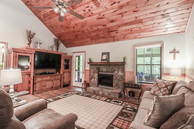 107 Litton Way, Blairsville, GA 30512