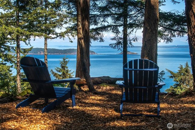 10 Atticus Lane, Orcas Island, WA 98245