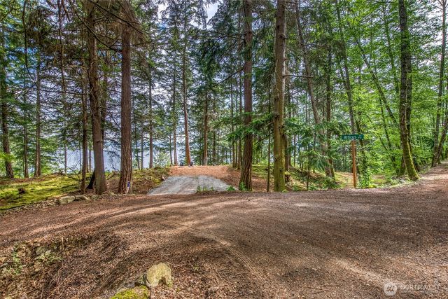 10 Atticus Lane, Orcas Island, WA 98245