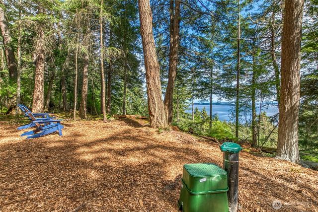 10 Atticus Lane, Orcas Island, WA 98245