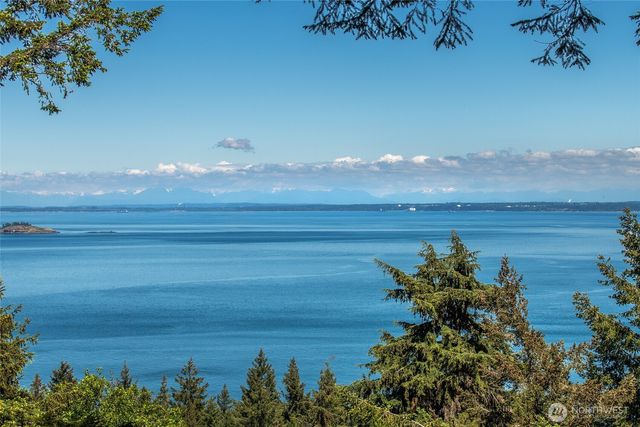 10 Atticus Lane, Orcas Island, WA 98245