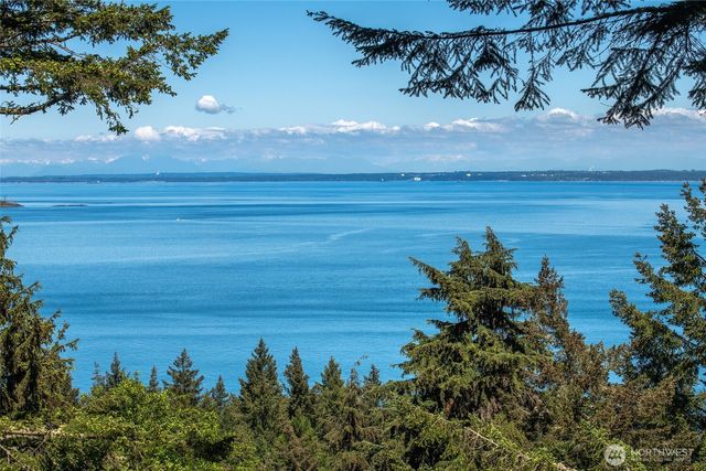 10 Atticus Lane, Orcas Island, WA 98245