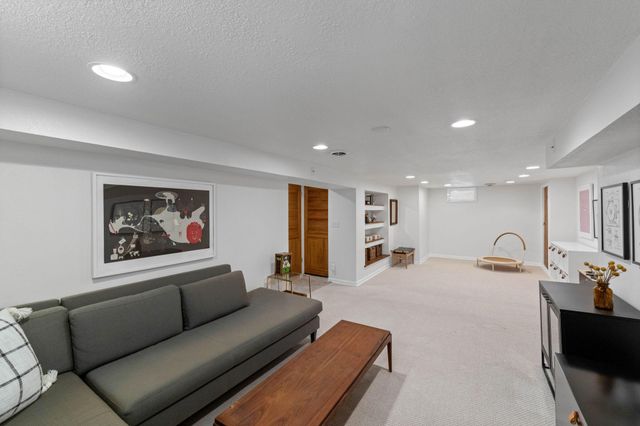 4108 13th Avenue S, Minneapolis, MN 55407