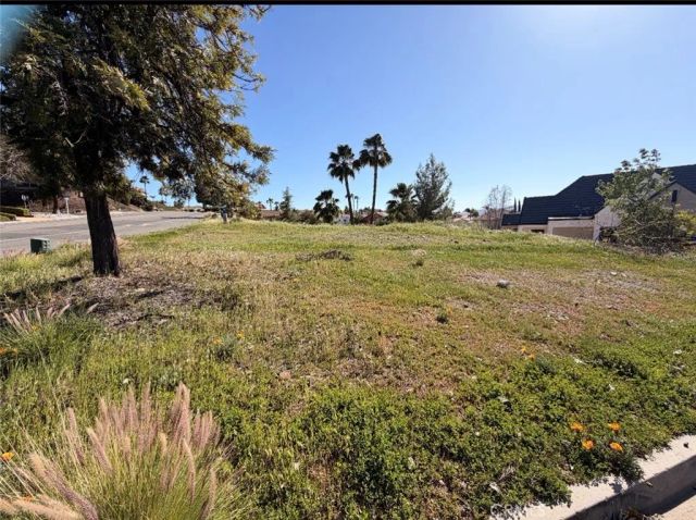 22851 Klamath, Canyon Lake, CA 92587