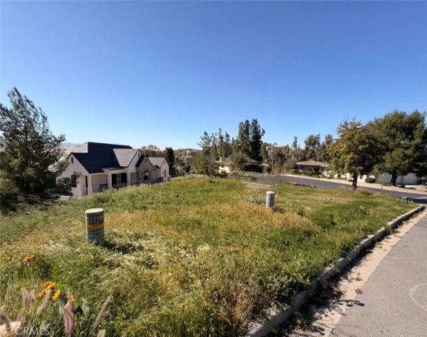 22851 Klamath, Canyon Lake, CA 92587