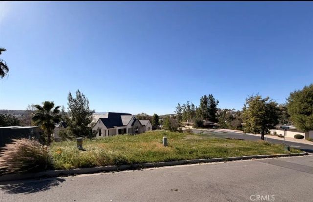 22851 Klamath, Canyon Lake, CA 92587