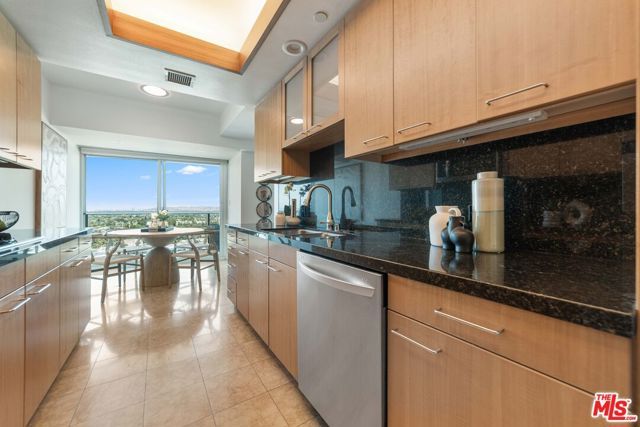 13600 Marina Pointe Drive 1904, Marina Del Rey, CA 90292