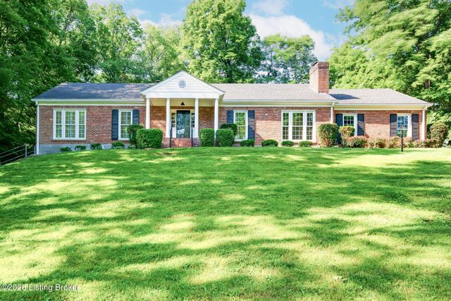 427 Twinbrook Rd, Louisville, KY 40207
