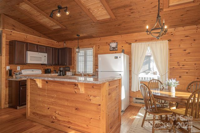 7042 Martin Lane, Morganton, NC 28655