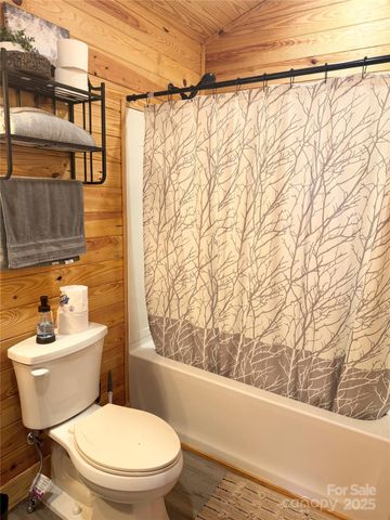 7042 Martin Lane, Morganton, NC 28655